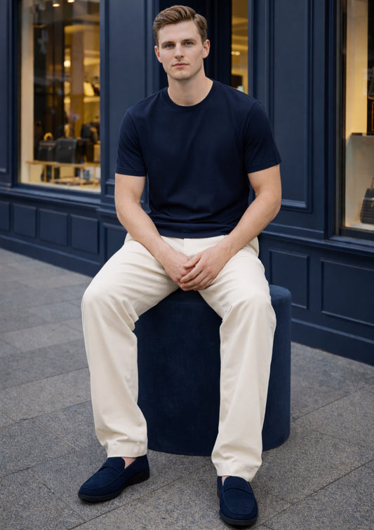 Montx men's navy blue regular fit T-shirt, casual short-sleeve shirt made of soft fabric, displaying a simple, classic design.