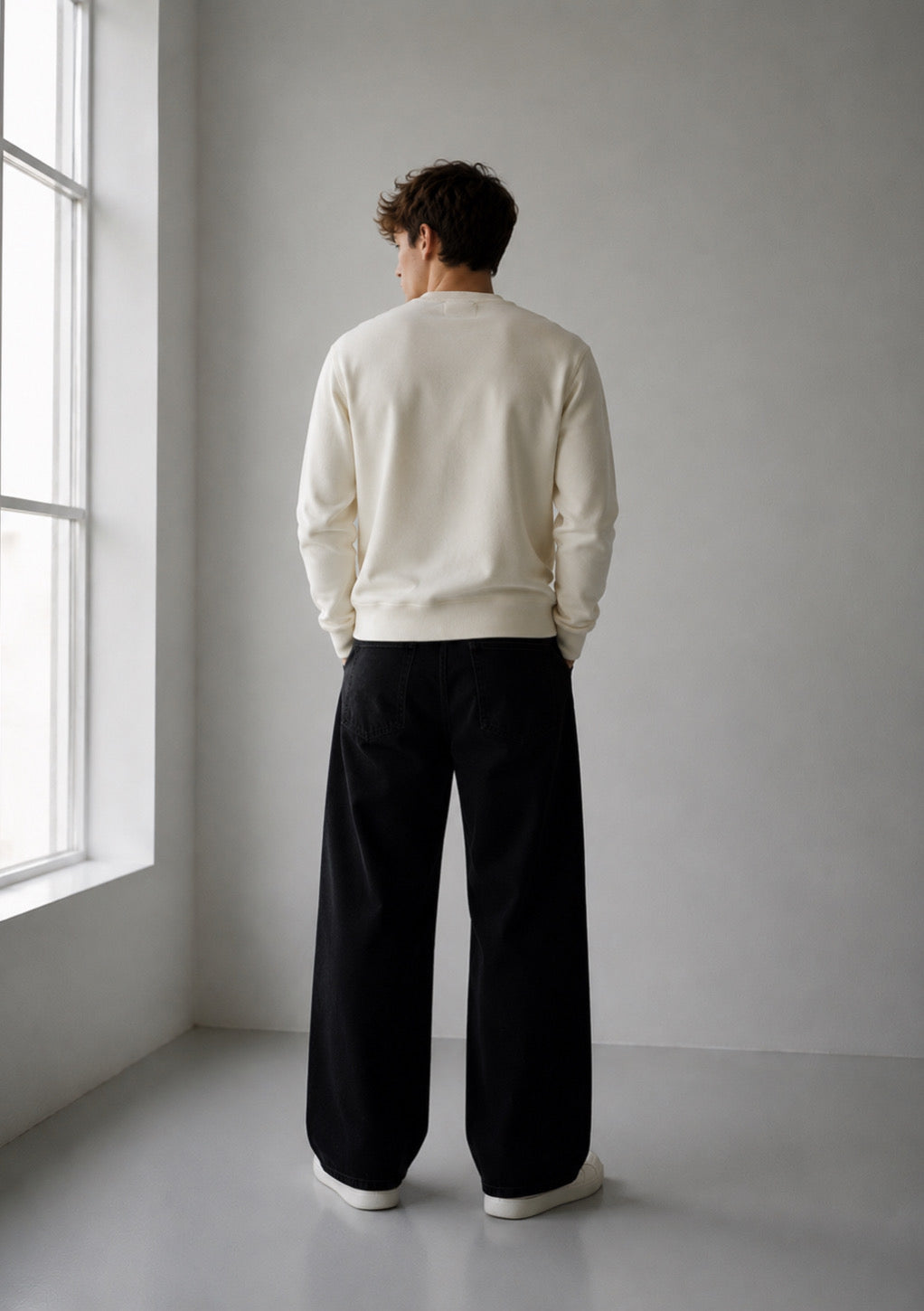 Montx men's off-white regular fit sweatshirt, casual everyday comfort wear, with a soft fabric and classic design.