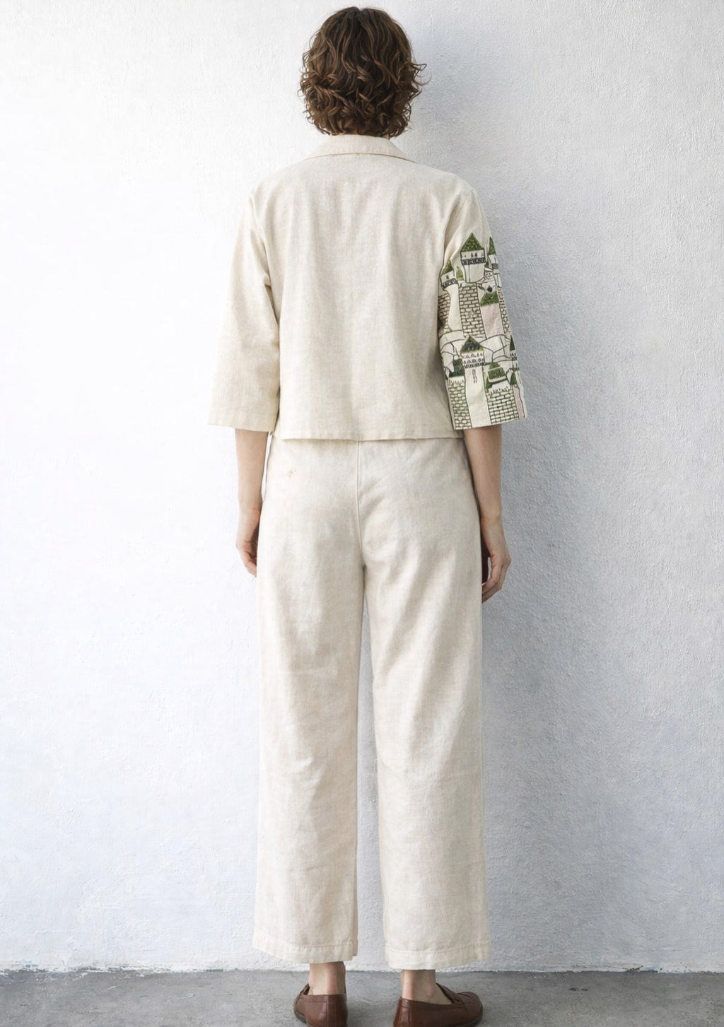 Montx Women’s green linen embroidered co-ord set with matching top and pants, elegant designer fashion for women.